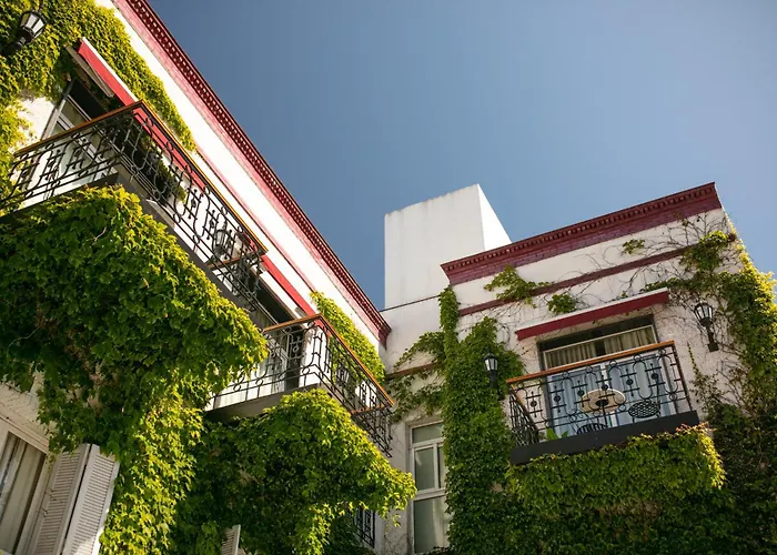 Altos de Guemes Hotel